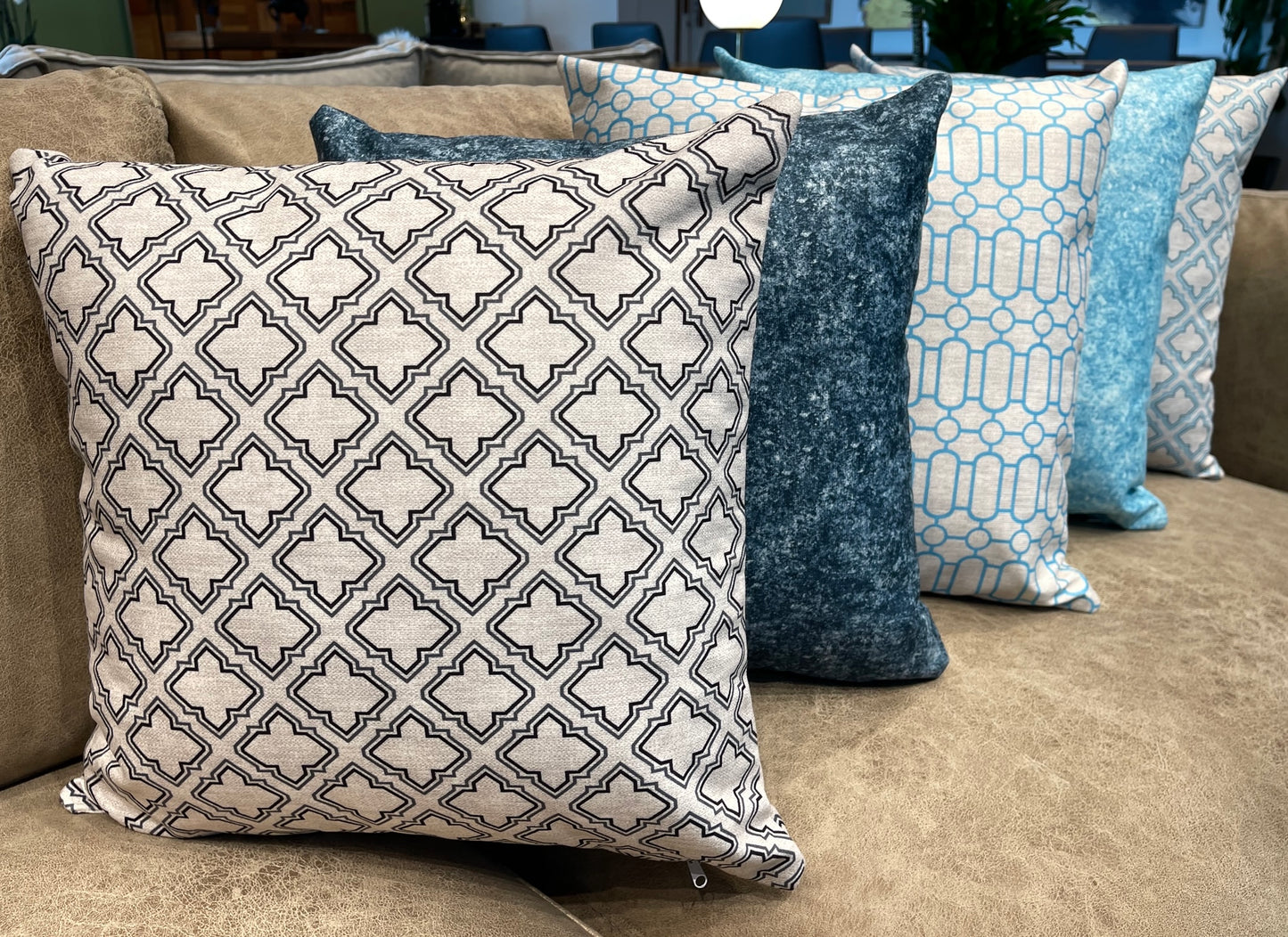 Cushion 15-027
