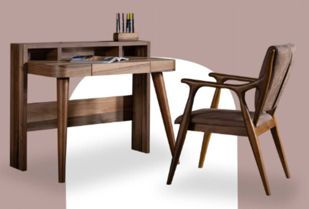 Pen Table