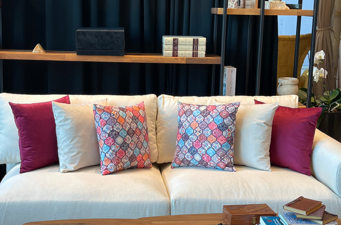  Cushion 16-071