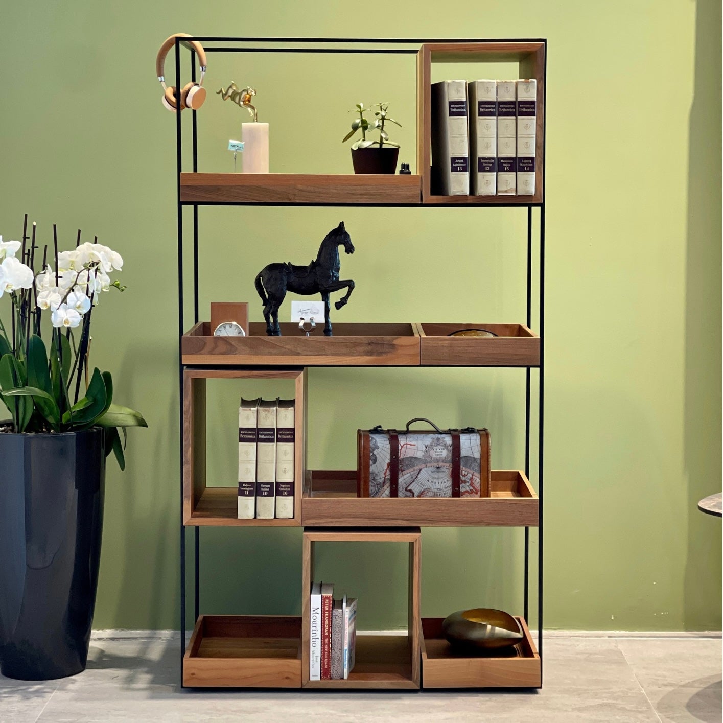 Wall Unit