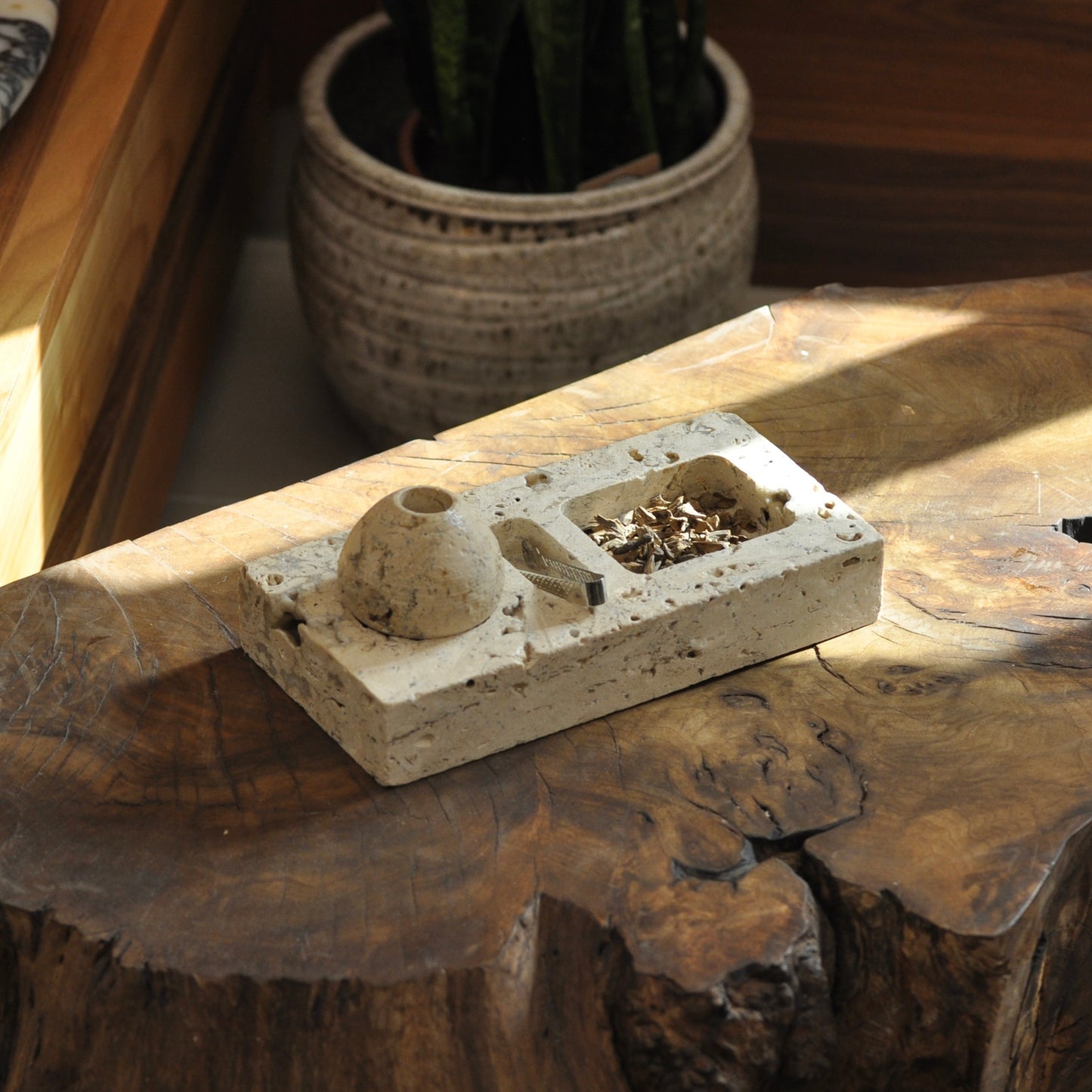 Mubkhar Tray