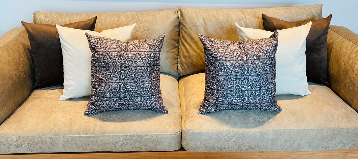 Cushion  16-063