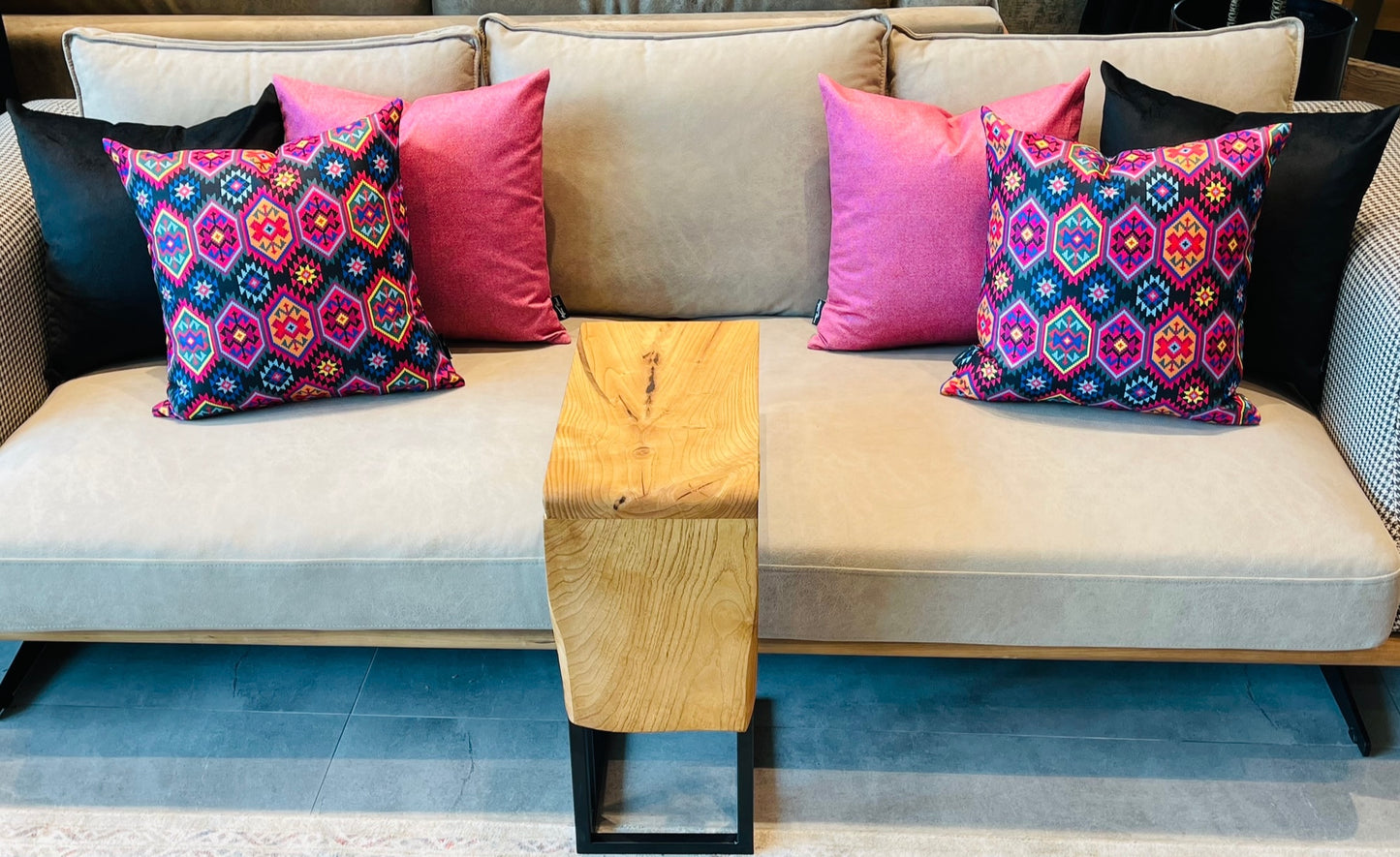 Cushion  16-048