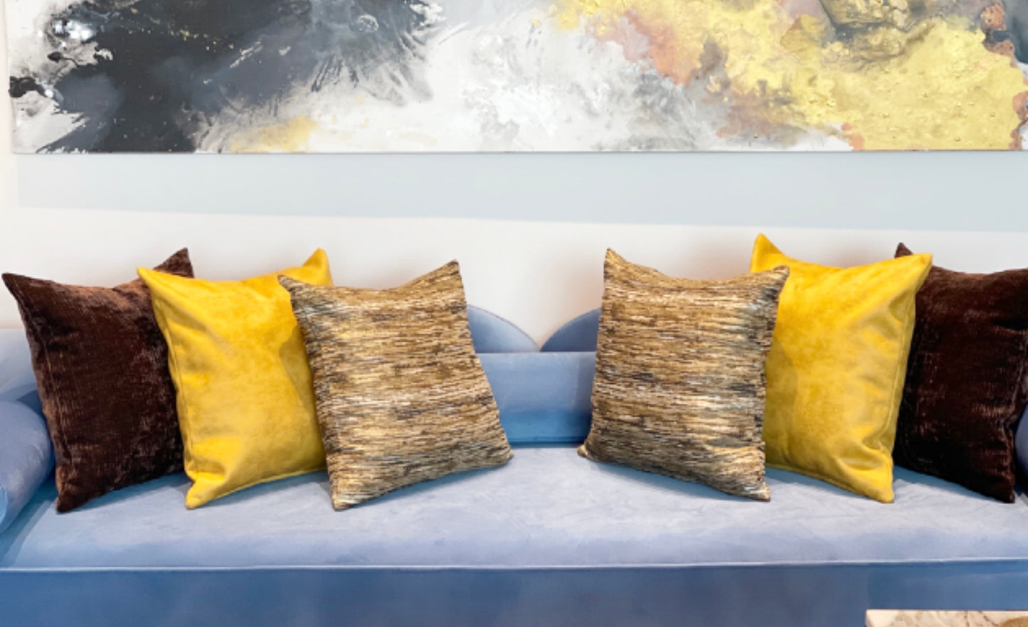 ‎ Cushion  16-021