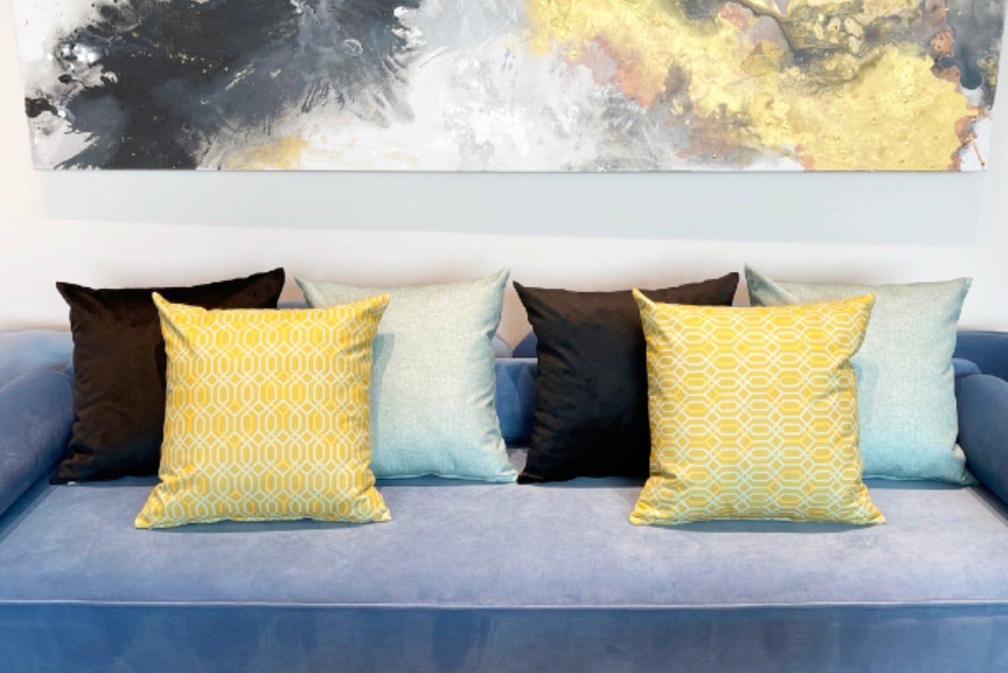 ‎ Cushion  16-053