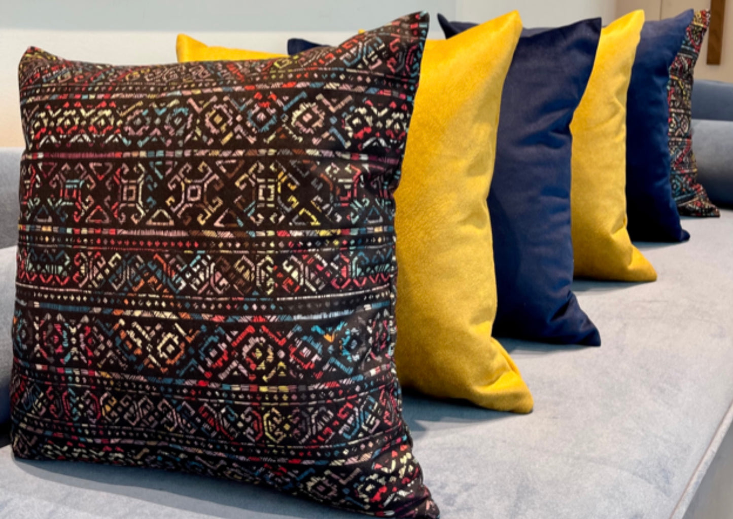 ‎ Cushion  16-075