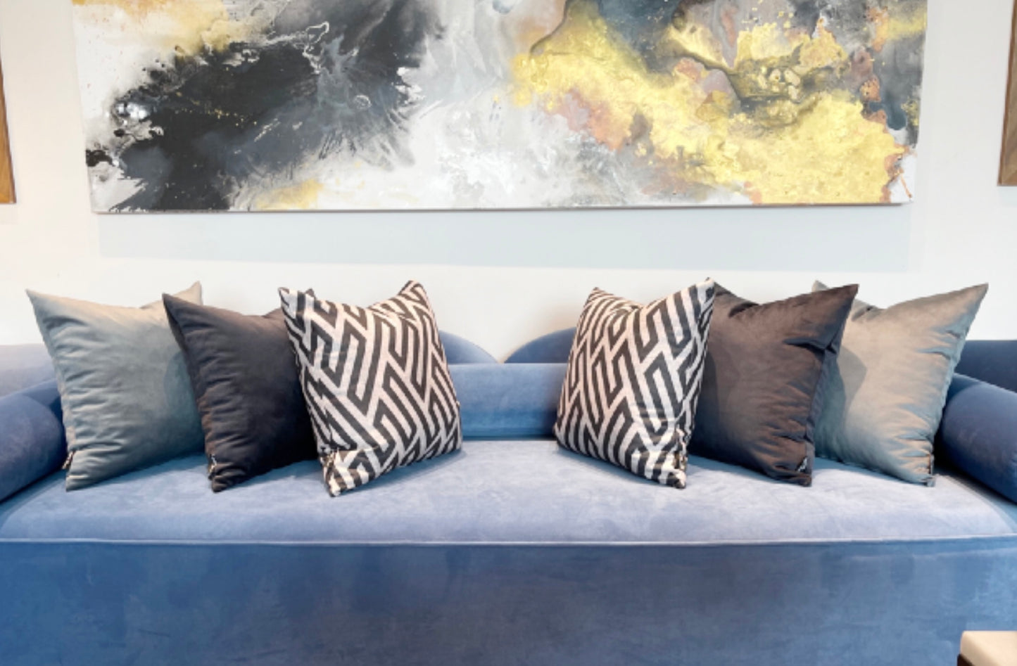 ‎ Cushion  16-082