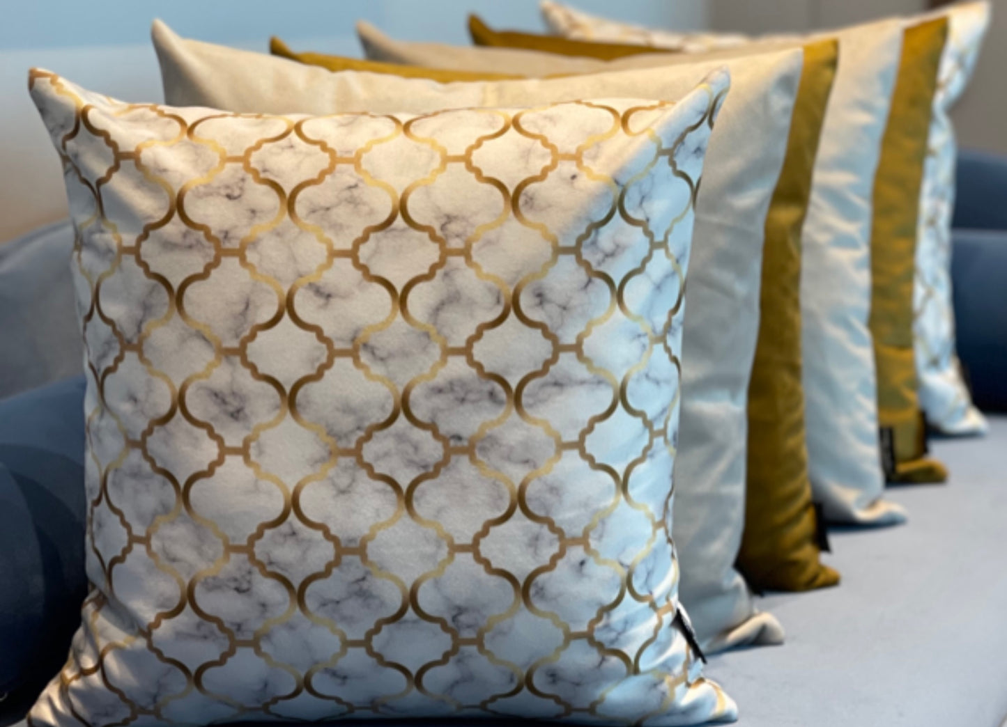 ‎ Cushion  16-122